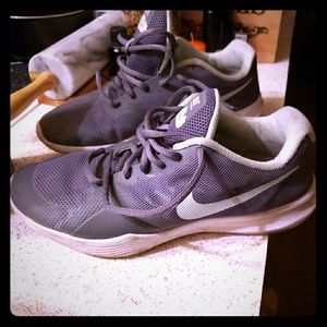 Nike City Trainers